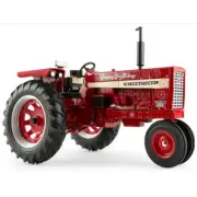 Ertl 1:16 Scale Farmall 656