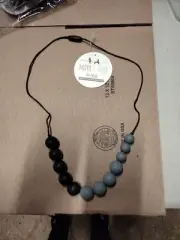 Moby Maya & Max Ashlyn Teething Necklace Black & Gray