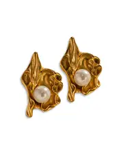Aqua Found Oyster Cluster Earrings - Exclusive