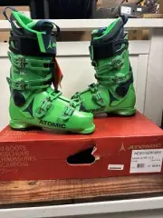 NEW IN BOX ATOMIC HAWX ULTRA 130 S MENS SKI BOOTS SIZE 28.5 CLEARANCE PRICE !