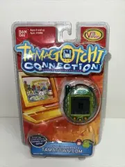 Tamagotchi Connection V3 Green Reptile Sealed NIP 2006 Package Damage