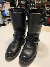 在飛比找Yahoo!奇摩拍賣優惠-WESCO boss engineer boots 11”工