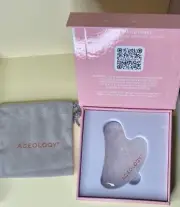 NEW IN BOX ACE ACEOLOGY ROSE QUARTZ GUA SHA FACIAI MASSAGER