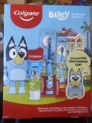 Colgate Kids Toothbrush Set Toothbrush, Toothpaste &Battery Toothbrush Ages 2+