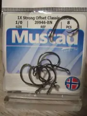 8 Mustad Fishing 1X Strong Offset Circle Hook 39946-BN Black Nickel Size 1/0