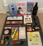 Make-up & Beauty Box valued at well over $100 RRP