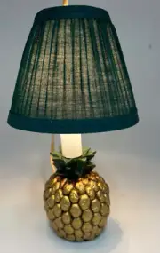 New Charming Green Table/Desk/Shelf Lamp with Pineapple Shaped Base
