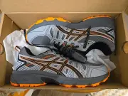 NIB - Asics - Gel Venture 7 - Men's 9.5 4E - Carrier Grey / Habanero