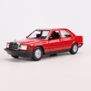 Bburago 1:24 Red 190E 2.6 Sedan Classic Sport Model Toy Diecast Metal Car