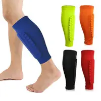 在飛比找樂天市場購物網優惠-足球護腿板運動護具蜂窩防撞護小腿套籃球足球專用健身脛骨保護套