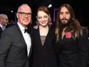 Michael Keaton Emma Stone Jared Leto pose backstage at TNT's 21st - Old Photo