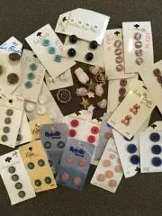 Vintage Assortment of Plastic Buttons