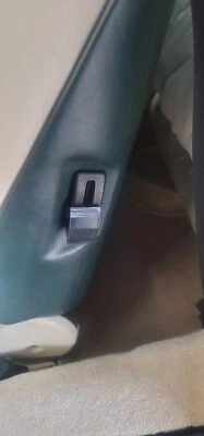 Aston Martin DB7 Backrest/Lumbar Release Handle