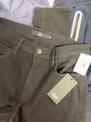 Men's Wholesale Lot HUDSON Jeans, UNDER ARMOUR,10items,Shelf Pulls,MSRP$665