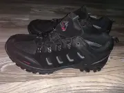 nib nortiv8 mens black hiking shoes size 15 black grey red Quest 1