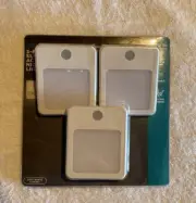 LED 3-pk Slim Motion Activated Wall plug Night Light 1009 511 677