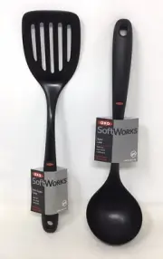 2-Pc Set OXO SoftWorks Nylon Square Turner / Spatula / Flipper & Nylon Ladle(4J)