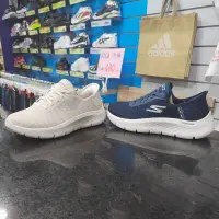 在飛比找蝦皮購物優惠-SKECHERS GO WALK FLEX 女款 寬楦 慢跑