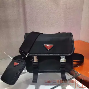 二手精品 PRADA 普拉達 Saffiano 紅色三角標 尼龍 帆布包 肩背包 斜背包 腰包 胸包 男包 2VD034