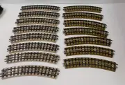 15 CURVED HO SCALE TRACKS, OF WHICH 7 MARKLIN HO SCALE TRACKS, NEVER USED