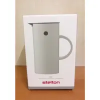 在飛比找蝦皮購物優惠-丹麥 stelton 啄木鳥保溫瓶 0.5L (淺灰)