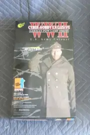 DRAGON Cyber-Hobby Exclusive WILLIAM German POW Camp 1944/45 #70128 1/6th Figure