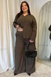 Brown Textured Elastic Waist Wide Leg Pants