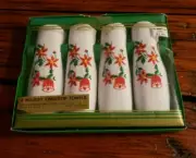 4 Vintage Holiday Fingertip Towels - Bell & Red Flowers - 10 1/2" x 18" Cotton