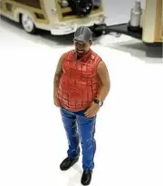 Campers Figure 1 for 1/24 Scale Models by American Diorama