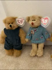 TY ATTIC TREASURES 8” Plush Bears -Oscar #6025 & Skylar w/Convention Pin MWMT