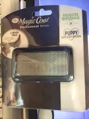 Four Paws Magic Coat Professional Series Slick Brush for Dogs Slick Brush, NEW