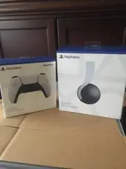 PS5 Sony Pulse 3D Wireless Gaming Headset for PlayStation 5 + Controller Package