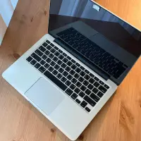 在飛比找蝦皮購物優惠-2015 Macbook pro 128g 13吋 功能皆正