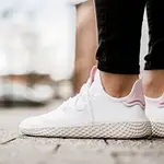 【紐約范特西】 ADIDAS PW TENNIS HU W 粉色 女鞋 DB2558