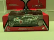 1:43 2010 ARMY LIVERY JAMIE WHINCUP VE COMMODORE PERSONALLY SIGNED 3 x NEW