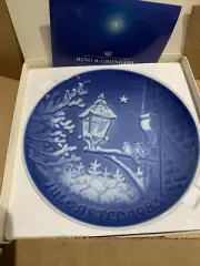 Bing & Grondahl 1983 “Jule After” Plate Christmas in the Old Town Copenhagen