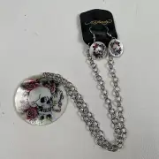 ED HARDY SKULL & ROSE SHELL NECKLACE EARRINGS SET BRAND NEW Y2K TATTOO ART