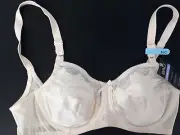 BALI Lt Beige Classic Support Size 36C Underwire Bra Unpadded Flower Built Back