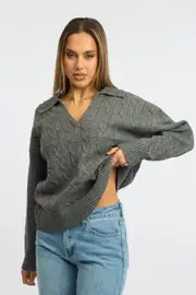 Grey Cable Knit Jumper V-neck - Size 12M, Women's Basic Knit