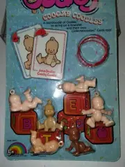 Vintage LJN Oodles Dolls 1 - 6 Coochy Coodles Figures w/Cards & Bracelet NIP