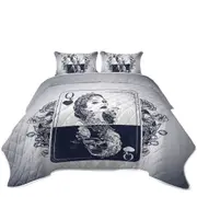 Cool Queen and Scary X-ray Card Coverlet