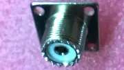 NEW 5 - PACK UHF/S0-239 4 HOLE CHASSIS MOUNT CONNECTOR NEW