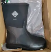 Muck Chore Waterproof Mid Length Black Boot - Men's Size 11 / Women's Size 12