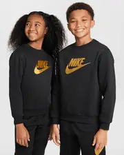 Nike Sportswear Club Fleece Older Kids' Crew-Neck Sweatshirt