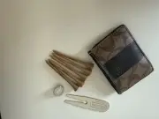 Coach golf repair kit：ball Marker, Tee & Divot Tool With Carry Pouch