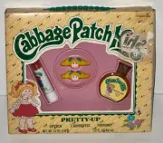 1983 CABBAGE PATCH KIDS Pretty Up – PERFUME / LIPSTICK / BARRETTES – Super Rare