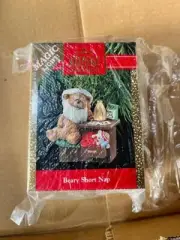 Hallmark Keepsake Ornament 1990 Beary short Nap Bear Mouse Napping Light Magic