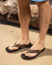 [Reef] Reef Men's Cushion - Spring Flip Flops Slippers in Brown Size 11 11 Brown