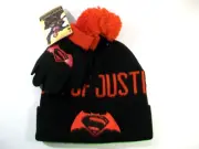 New Boy's 2 PC Knit Toboggan & Gloves Set DC Superman VS Batman, One Size