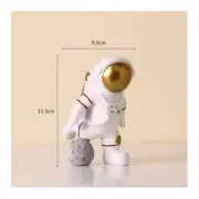Creative Resin Spaceman Moon Sculpture Decorative Cosmonaut Statues Gold C
